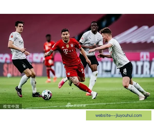 克拉马里奇德甲收官战力挫拜仁上演帽子戏法惊艳全场